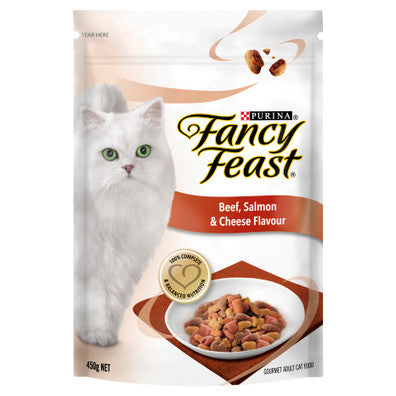Fancy Feast Classic Recipes Beef, Salmon & Cheese Adult Dry Cat Food 450g